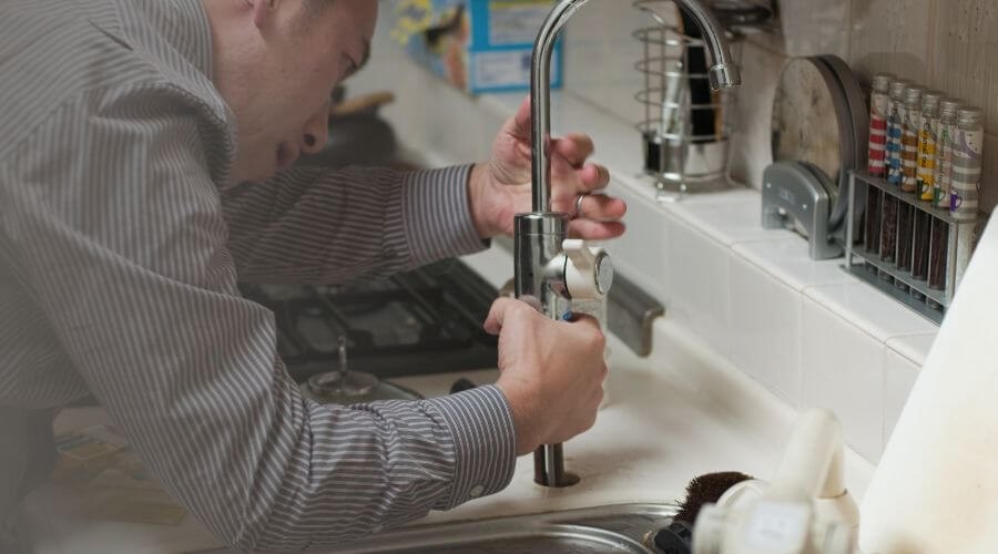 Professional emergency plumbing in Le Roy, KS